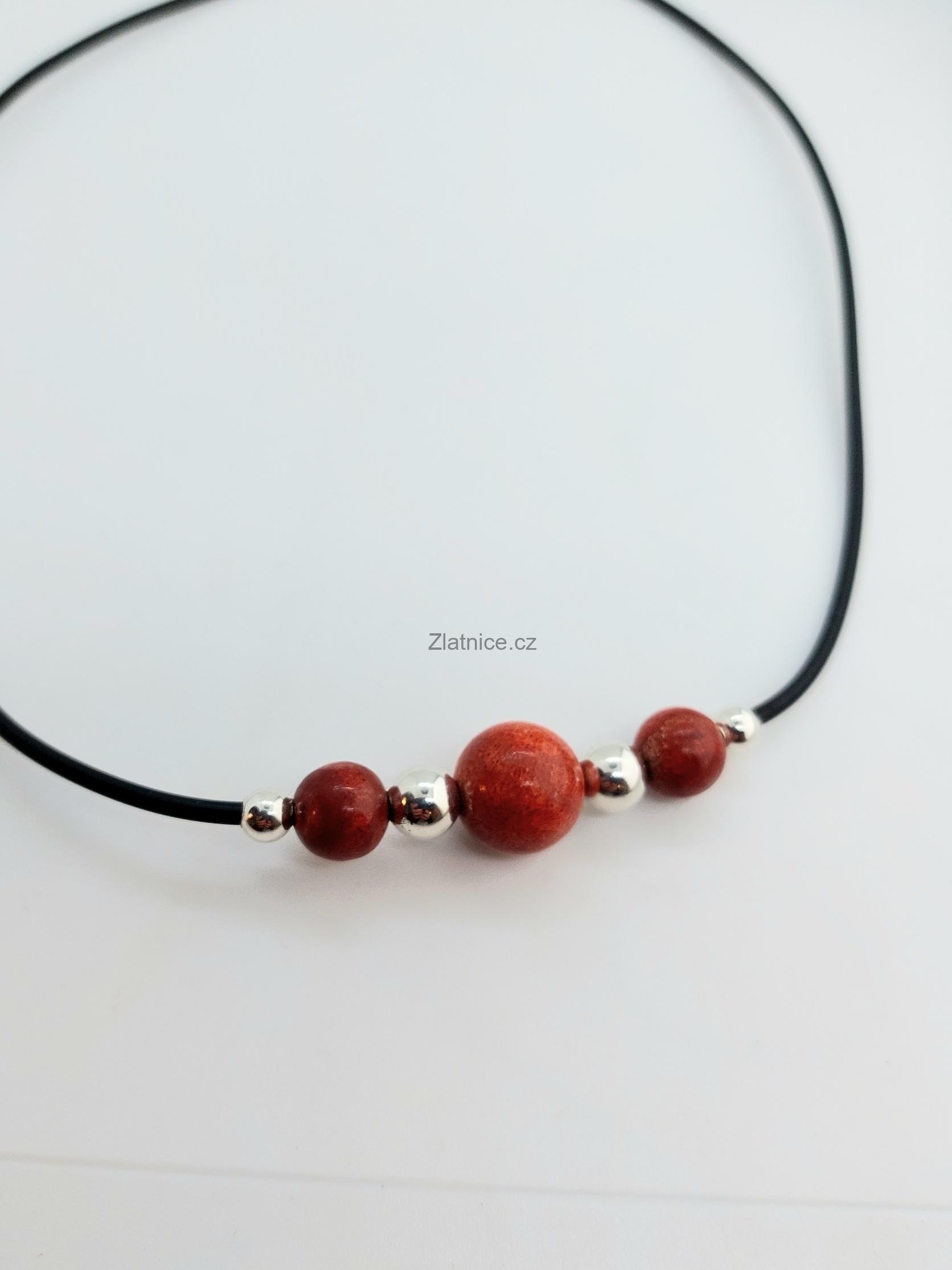 Modelový náhrdelník - korál, stříbro 