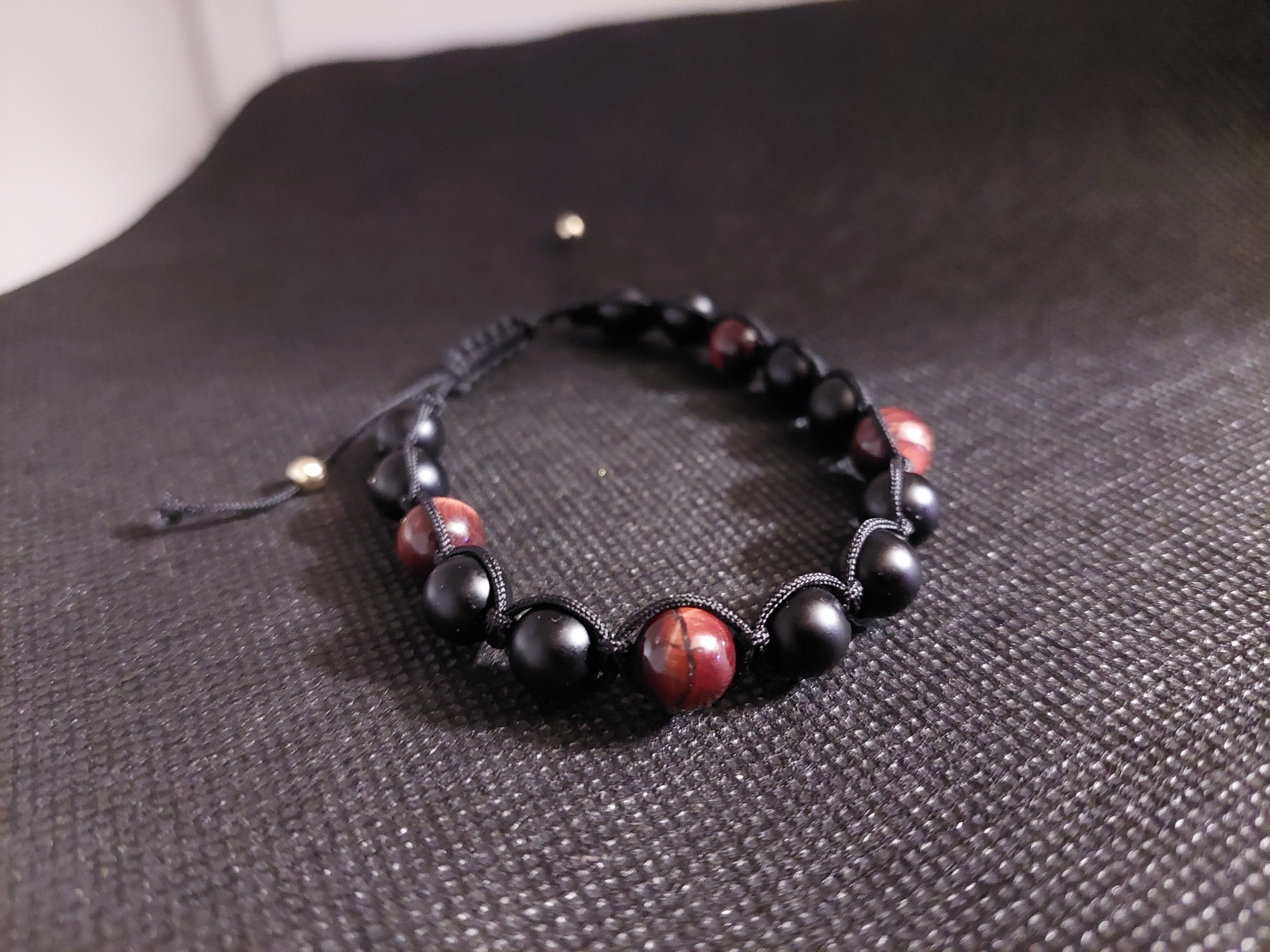 SHAMBALLA Pánský nármek černý achát, kočičí oko,GF zlato