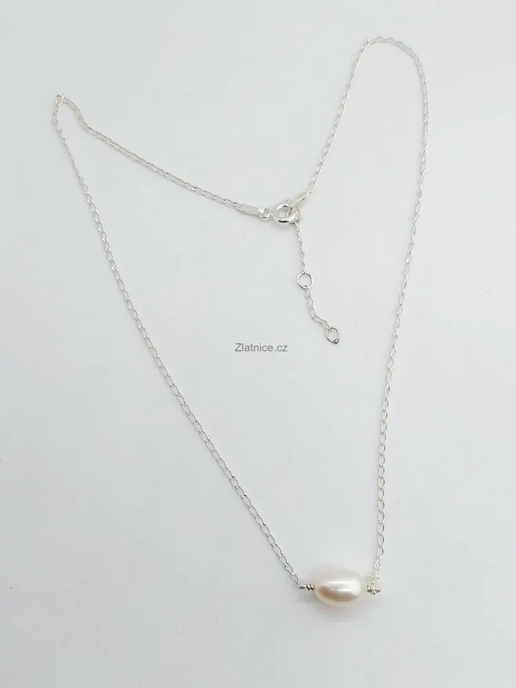 Stříbrný řetízek s výběrovou bílou perlou 