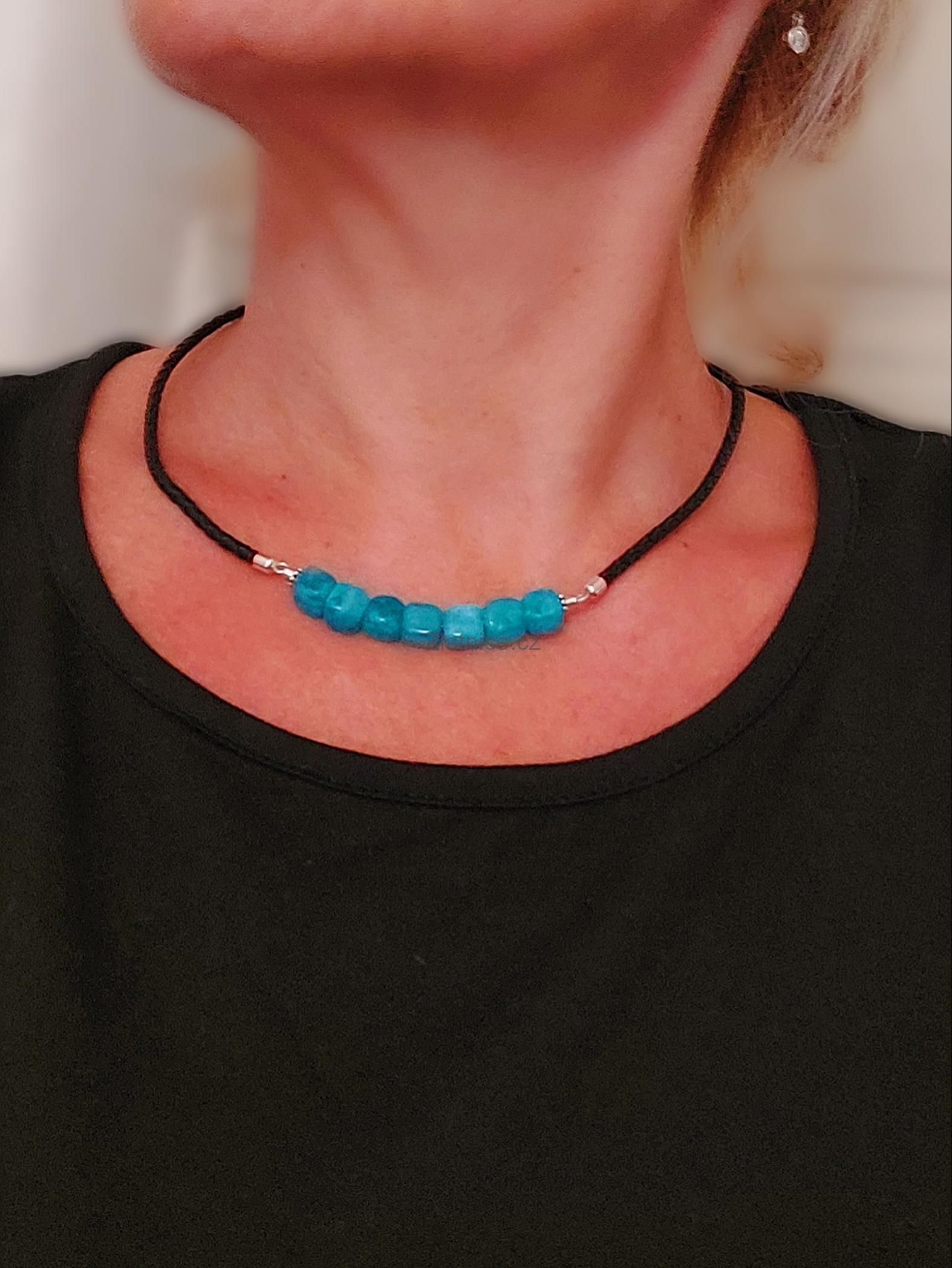"AQUA" Modelový kožený náhrdelník s Amazonitem, Ag