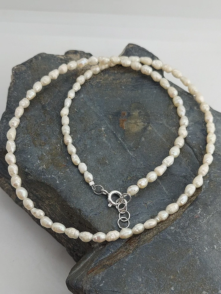 "Risi" jemný perlový náhrdelník, stříbro 925/1000