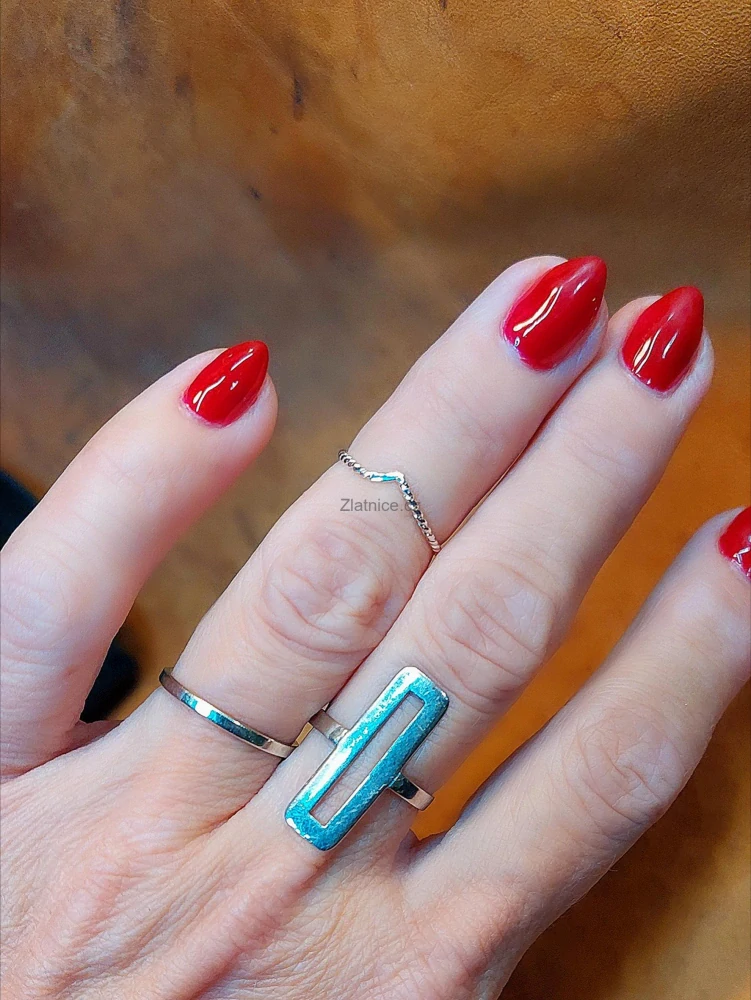 "TILI"Modelový prsten, stříbro 925/1000 47 