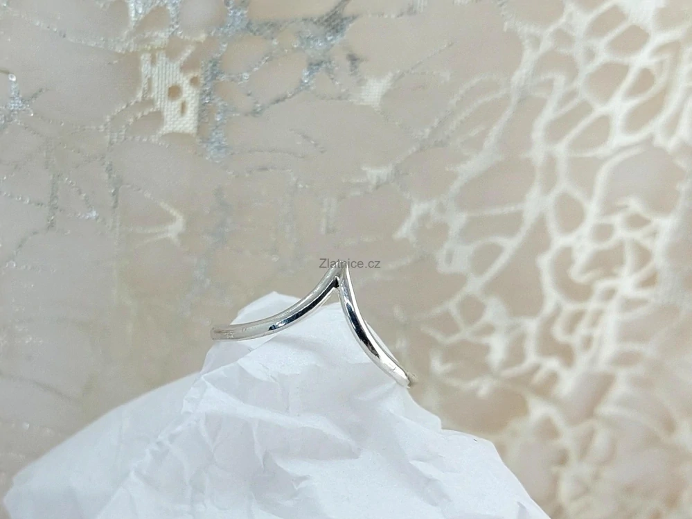 Prsten Chevron, stříbro 925/1000