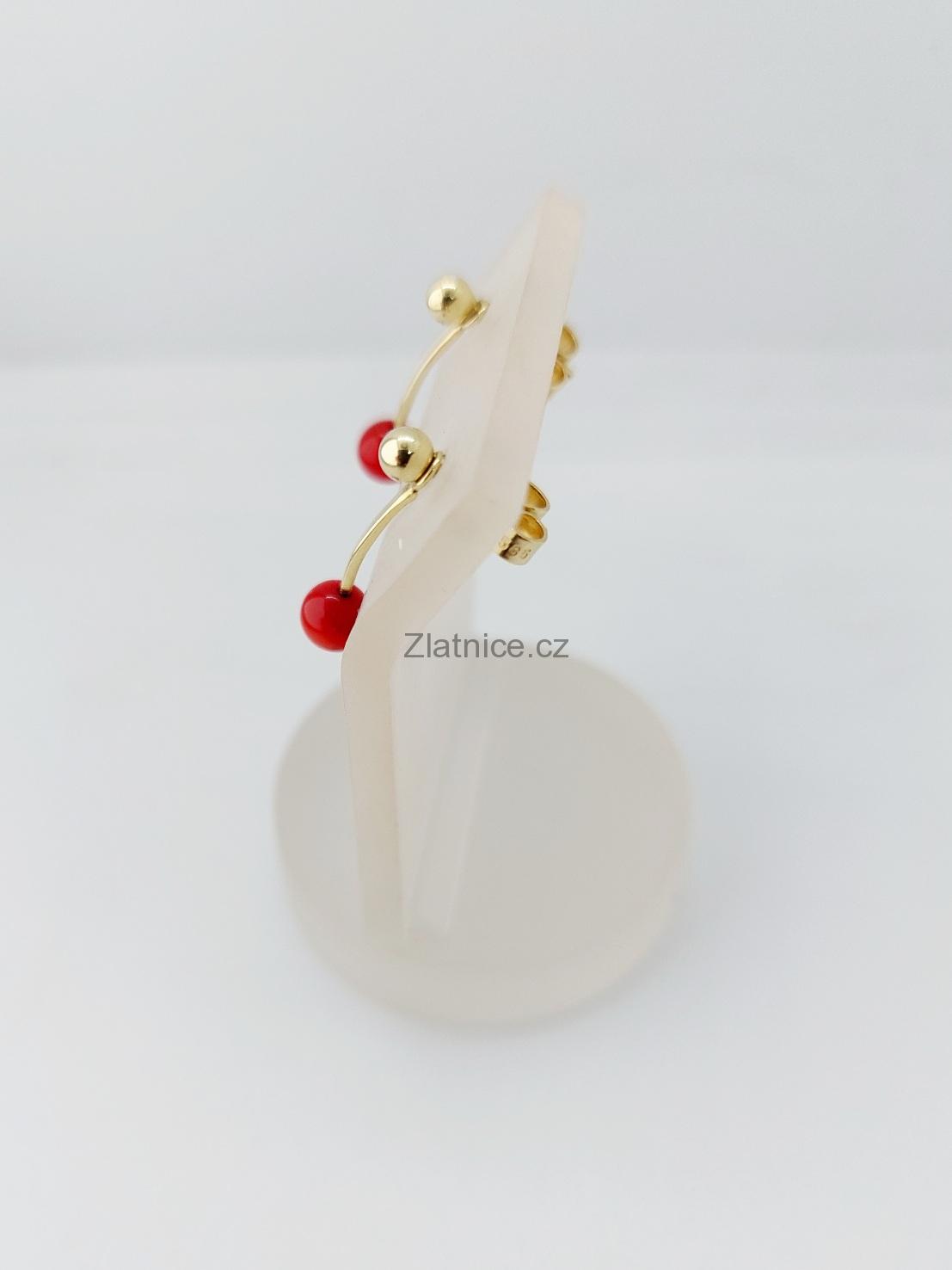 2 v 1 zlaté modelové náušnice s korálem