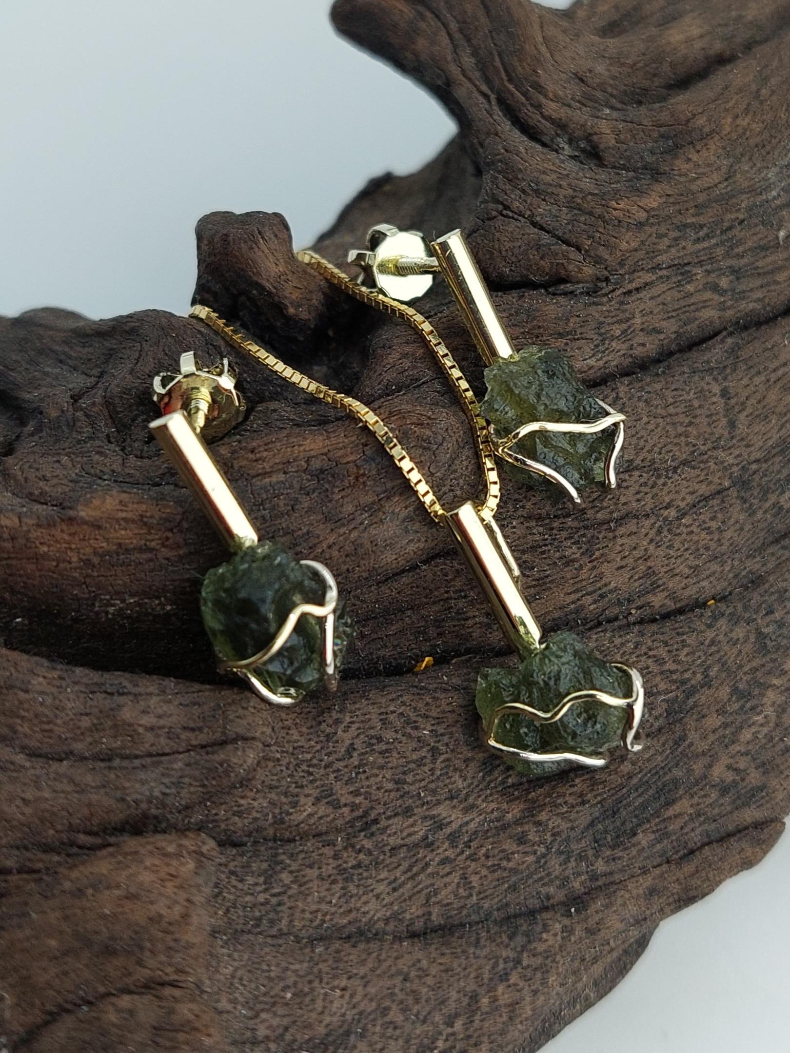 Očista těla i duše.....vltavíny ve zlatě