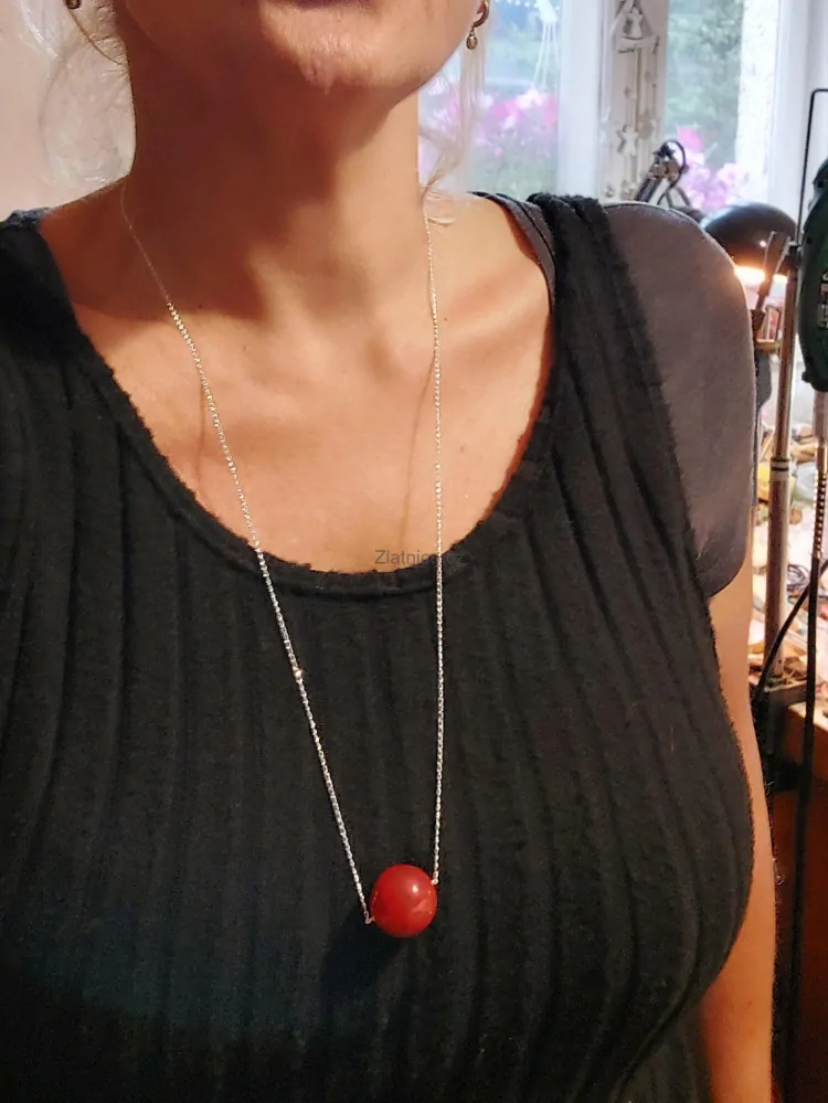 LONG dlouhý náhrdelník s mechovým korálem, stříbro