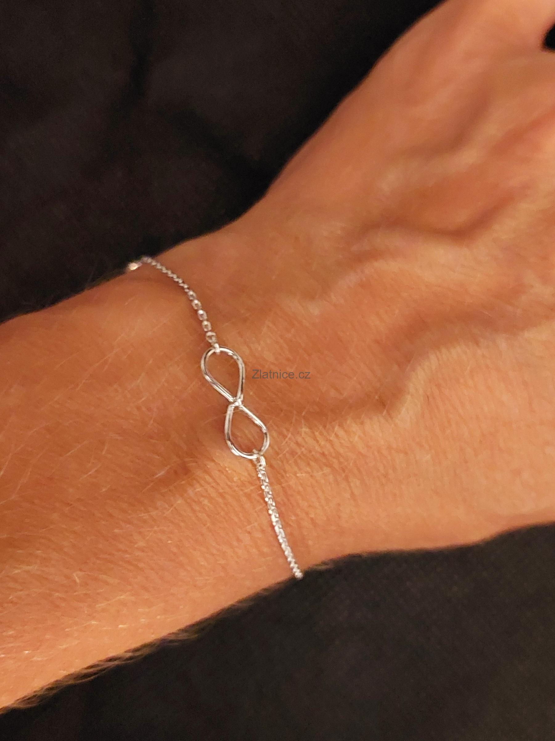 "NEKONEČNO Ag" Modelový stříbrný náramek