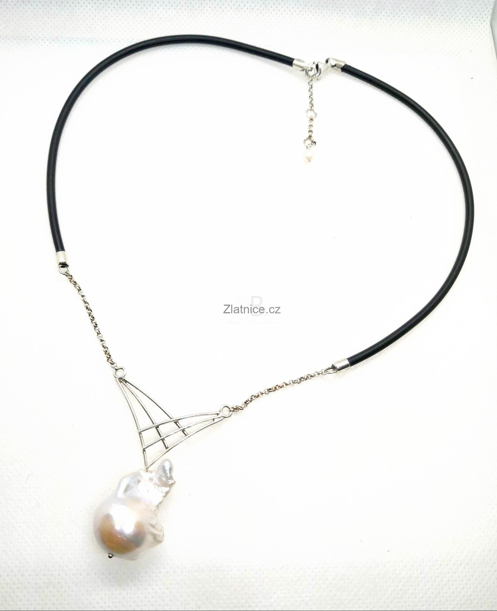 Modelový dámský náhrdelník Ag s raritní perlou