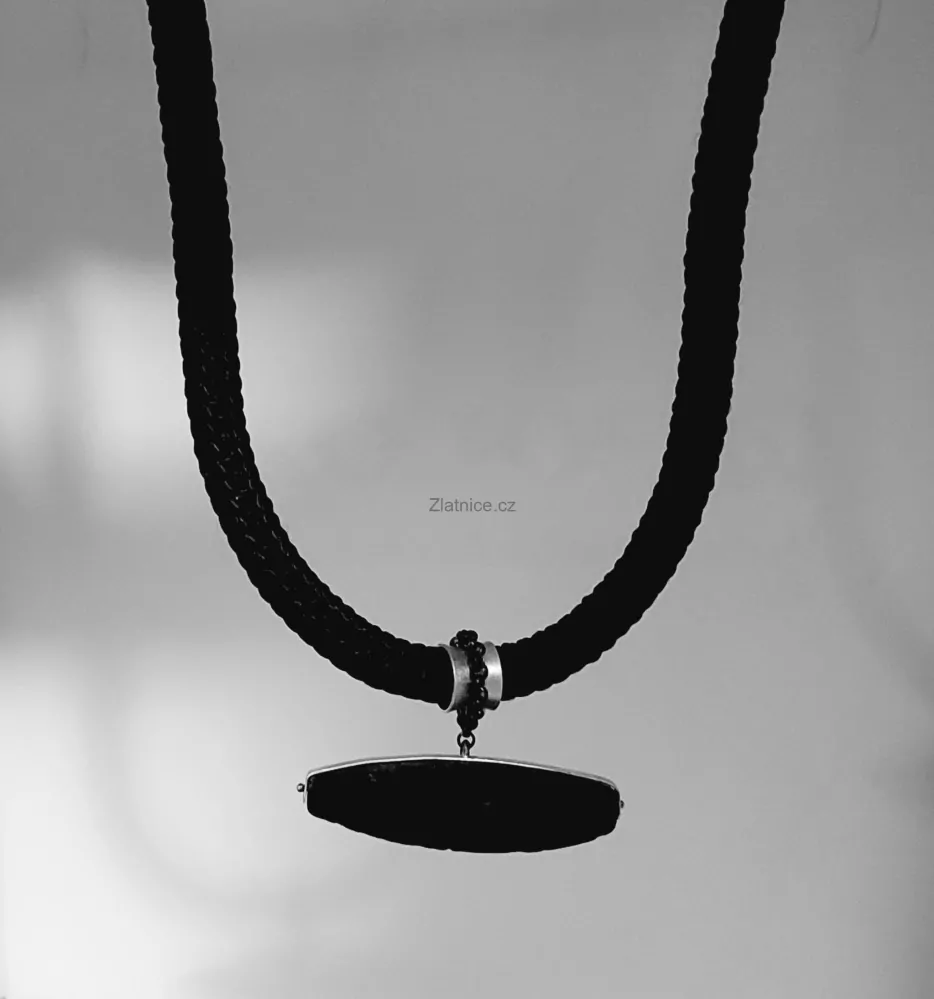 "WAB"autorský náhrdelník s lávou ve stříbře