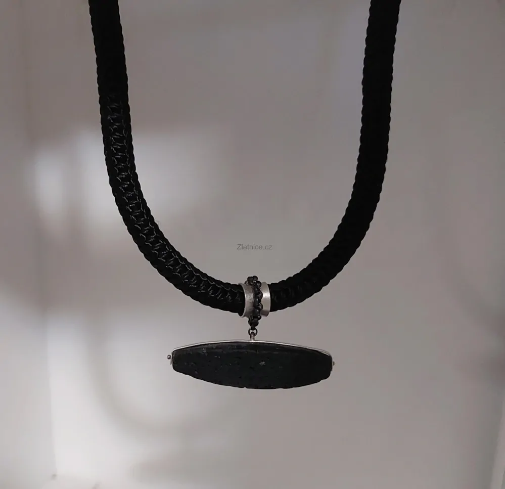 "WAB"autorský náhrdelník s lávou ve stříbře