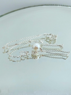 Řetízek s mořskou bílou perlou AAA, stříbro