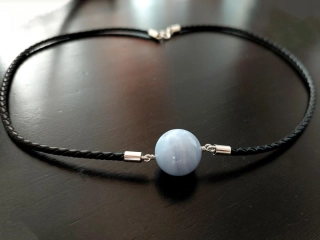 Náhrdelník "KARU" z pletené kůže chalcedon Ag 925